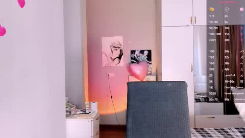 Julie online show from February 11, 12:47 pm