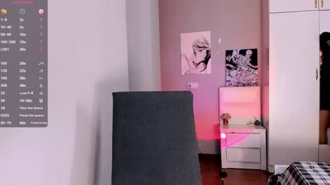 Julie online show from January 27, 9:44 am