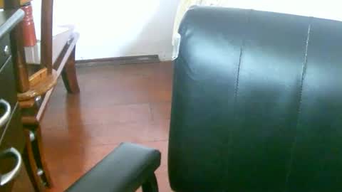 Mia online show from May 24, 3:51 pm