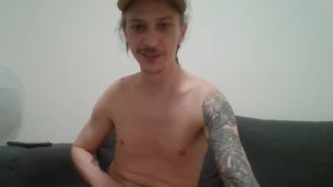 jungel_boy online show from January 14, 3:25 am