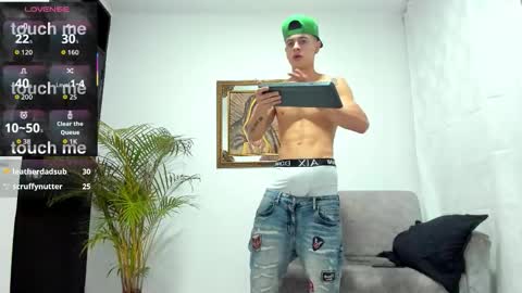 Junior online show from November 19, 11:14 pm