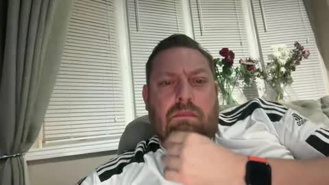 Snapshot of junky345 chatting on February 26, 6:26 pm Junky online show from February 26, 6:26 pm