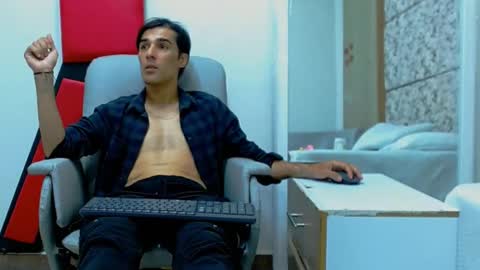 Jupiter online show from October 18, 7:18 pm