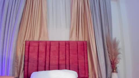 Snapshot of jupiterfoxxxx chatting on March 11, 12:33 am Jupiter Fox online show from March 11, 12:33 am