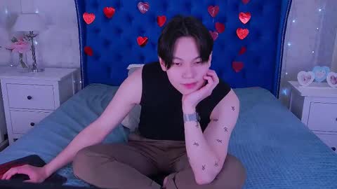 just_gay_ online show from February 26, 4:38 pm