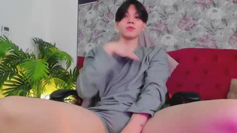 just_gay_ online show from March 5, 1:17 pm