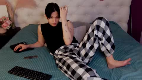 just_gay_ online show from February 28, 1:36 pm