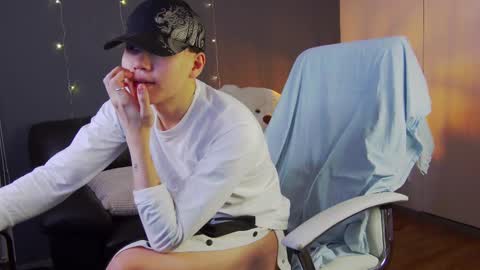 just_gay_ online show from February 15, 1:21 am