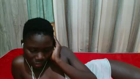 Lyra online show from September 18, 8:13 pm