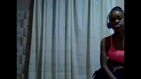 Snapshot of just_nuru chatting on March 10, 9:18 pm just_nuru online show from March 10, 9:18 pm