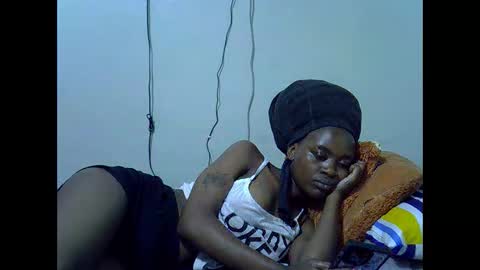 Snapshot of just_nuru chatting on September 17, 7:06 pm just_nuru online show from September 17, 7:06 pm