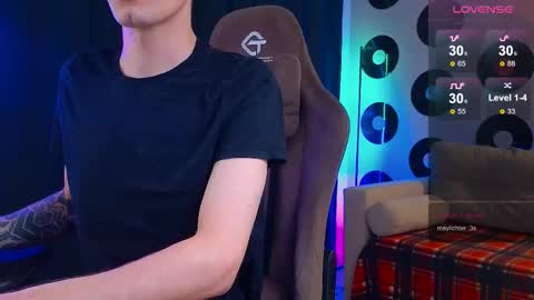 Samuel online show from October 20, 8:03 pm