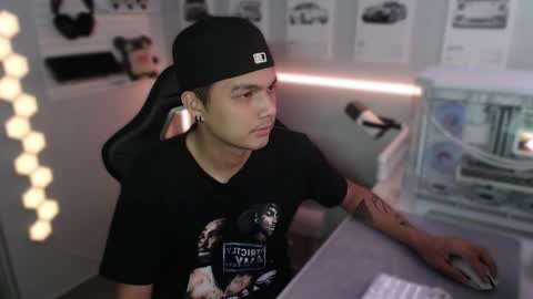 Rhys online show from November 16, 8:22 pm