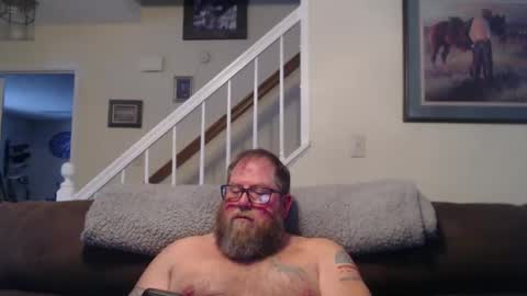 Snapshot of justaguyandnaked chatting on January 6, 8:50 pm justaguyandnaked online show from January 6, 8:50 pm