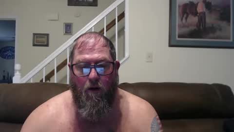 Snapshot of justaguyandnaked chatting on September 15, 6:31 pm justaguyandnaked online show from September 15, 6:31 pm
