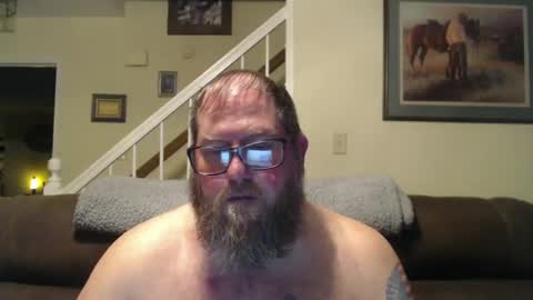Snapshot of justaguyandnaked chatting on January 7, 10:41 pm justaguyandnaked online show from January 7, 10:41 pm