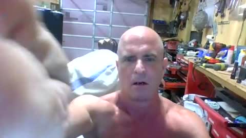 Tohiptwoquit online show from August 1, 8:27 am