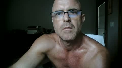 Tohiptwoquit online show from July 1, 4:37 pm
