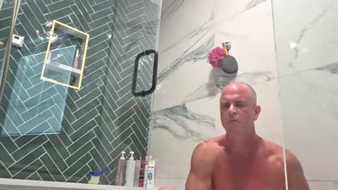 Tohiptwoquit online show from June 20, 6:36 pm