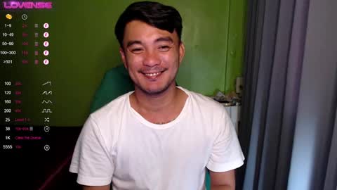 Snapshot of justcallmekarl chatting on January 3, 5:17 am Karl online show from January 3, 5:17 am