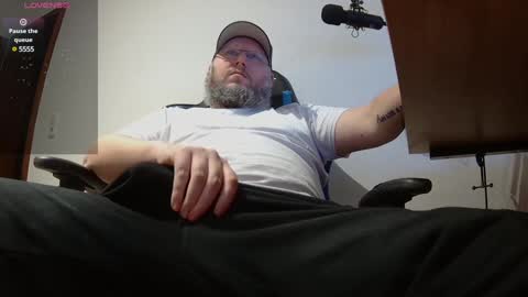 Just Flo ---  online show from February 6, 5:40 pm