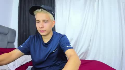 justin_biker online show from October 30, 1:17 am