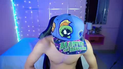 Justin online show from October 7, 9:00 pm