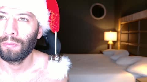Justin online show from December 16, 10:50 am