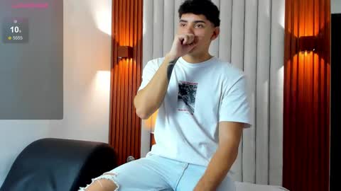 Justin online show from November 8, 12:08 pm