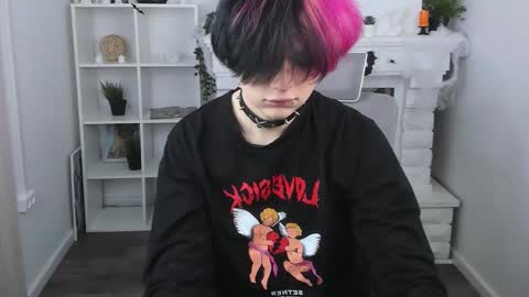 JUSTIN online show from October 23, 12:39 pm