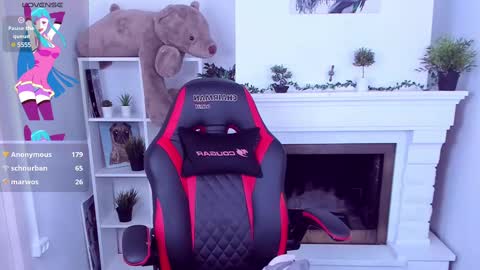 JUSTIN online show from March 4, 11:54 pm