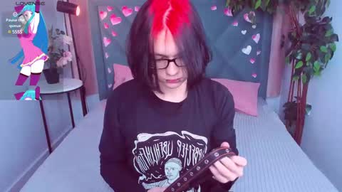 JUSTIN online show from February 16, 12:43 pm