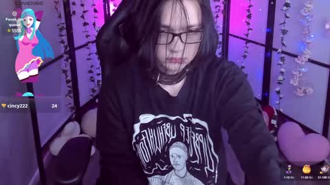 JUSTIN online show from February 5, 8:25 pm