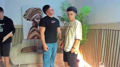 justingtime21 online show from November 18, 5:21 am