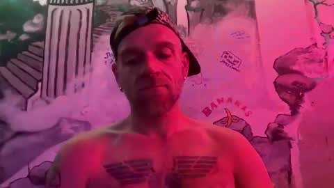 justinmoore1987 online show from December 14, 3:28 am