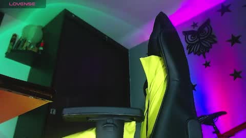 Justinsc online show from March 31, 2:23 am