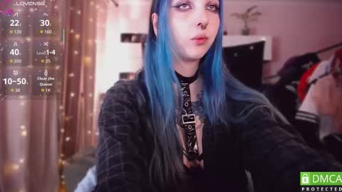 justmeowgirl online show from January 19, 5:06 am