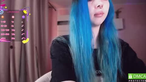 justmeowgirl online show from October 6, 4:41 am