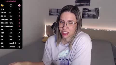 Julie online show from September 21, 4:16 am