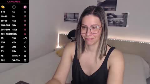 Julie online show from November 6, 4:59 am