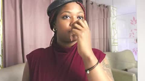 Snapshot of justnala_ chatting on February 26, 4:19 am Nala online show from February 26, 4:19 am