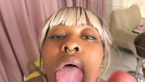 Snapshot of justnala_ chatting on March 4, 7:30 am Nala online show from March 4, 7:30 am