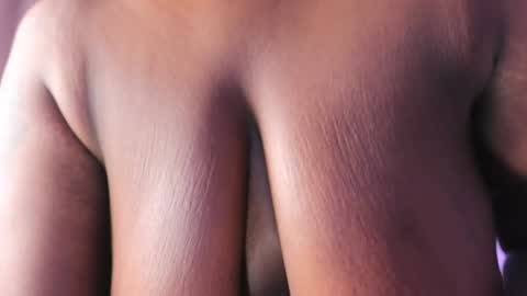 Snapshot of justnala_ chatting on February 4, 7:07 am Nala online show from February 4, 7:07 am