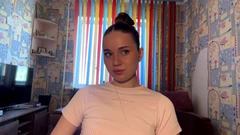 Melissa online show from May 22, 6:31 am