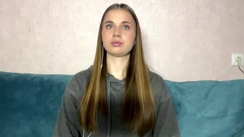 Melissa online show from April 9, 6:19 am