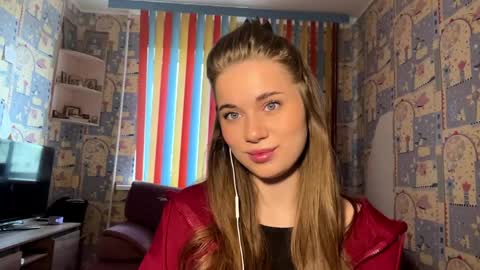 Melissa online show from May 11, 6:09 am