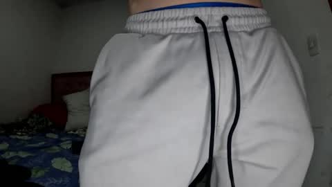 jxbiggy online show from May 14, 2:32 am