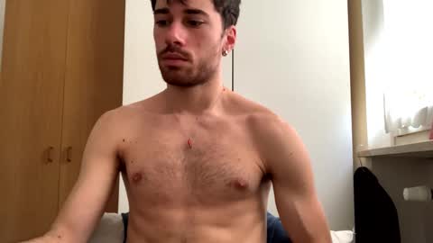 jxeuroboy online show from January 29, 8:29 am