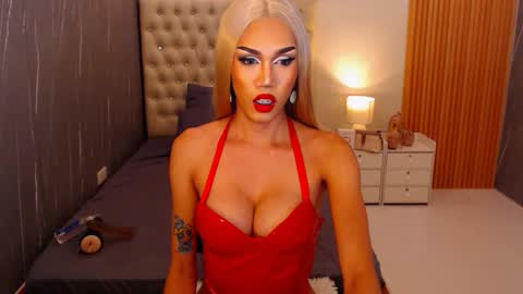 Snapshot of jynxocean chatting on March 12, 2:12 pm Jynx online show from March 12, 2:12 pm