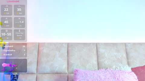 kaarol01 online show from October 10, 11:42 pm